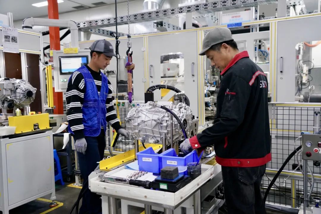 1739870044600653.jpg 640.jpg